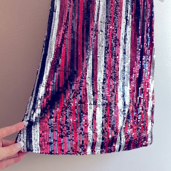 NWT (S)(M)(L)Bar lll red and silver sequined stripe shift mini party dress - Picture 3 of 11